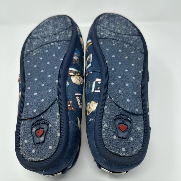 Skechers BOBS for Cats Blue Slip-On Shoes women’s 8.5. Cats with glasses, books - Picture 8 of 16